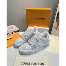 Louis Vuitton Trainer Sneaker